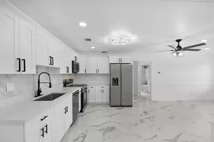 1853 SE Dranson Cir, Port Saint Lucie, FL 34952 - Photo 11