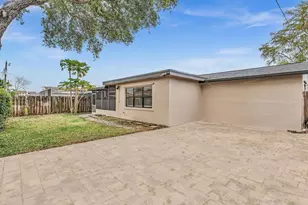 10691 NW 28th St, Sunrise, FL 33322 - Photo 27