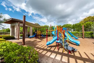 7925 NW 104th Ave, Doral, FL 33178 - Photo 25