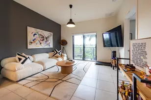 7925 NW 104th Ave, Doral, FL 33178 - Photo 1