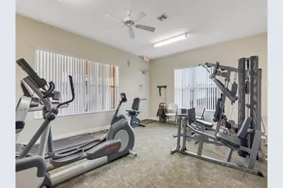 521 N Valencia Circle SW, Vero Beach, FL 32968 - Photo 49