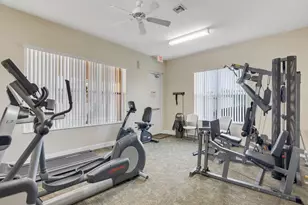 521 N Valencia Cir SW, Vero Beach, FL 32968 - Photo 49