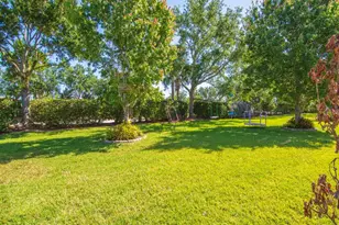 521 N Valencia Cir SW, Vero Beach, FL 32968 - Photo 19