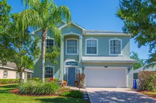 521 N Valencia Cir SW, Vero Beach, FL 32968 - Photo 1
