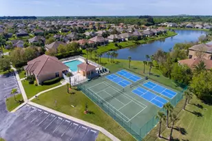 521 N Valencia Cir SW, Vero Beach, FL 32968 - Photo 43