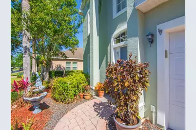 521 N Valencia Circle SW, Vero Beach, FL 32968 - Photo 5