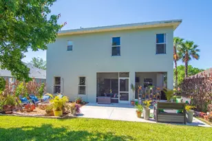 521 N Valencia Cir SW, Vero Beach, FL 32968 - Photo 21