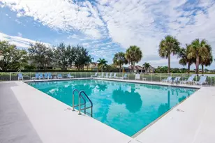 521 N Valencia Cir SW, Vero Beach, FL 32968 - Photo 43