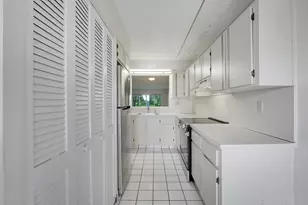 13383 Pineapple Palm Ct, Delray Beach, FL 33484 - Photo 5