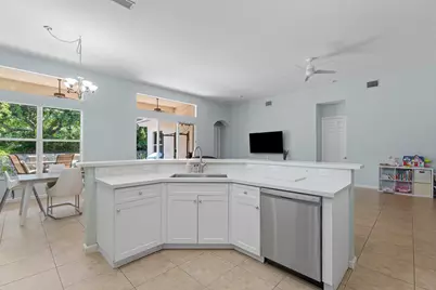 11178 Osprey Lake Lane, Palm Beach Gardens, FL 33412 - Photo 27