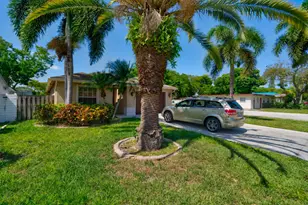 2241 NW 3rd St, Pompano Beach, FL 33069 - Photo 3