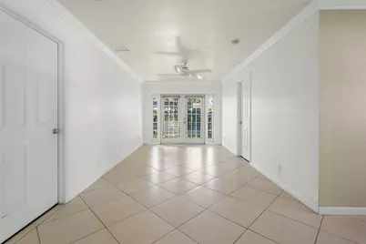 2241 NW 3rd Street, Pompano Beach, FL 33069 - Photo 11