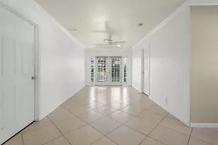 2241 NW 3rd St, Pompano Beach, FL 33069 - Photo 11