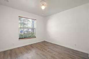 2241 NW 3rd St, Pompano Beach, FL 33069 - Photo 23