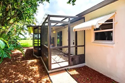 5430 Mirror Lakes Boulevard, Boynton Beach, FL 33472 - Photo 5