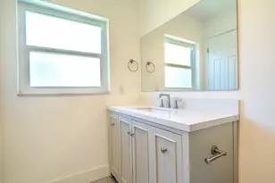 5430 Mirror Lakes Blvd, Boynton Beach, FL 33472 - Photo 19