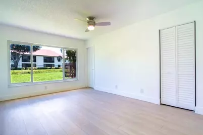 5430 Mirror Lakes Boulevard, Boynton Beach, FL 33472 - Photo 15