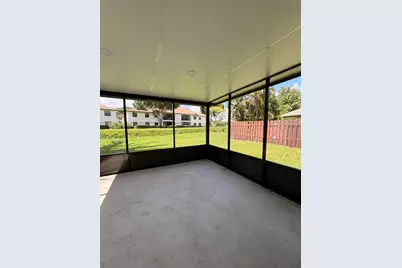 5430 Mirror Lakes Boulevard, Boynton Beach, FL 33472 - Photo 25