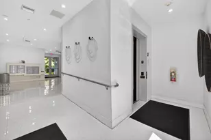 1044 NE 18th Ave, Fort Lauderdale, FL 33304 - Photo 41