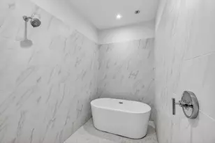 1044 NE 18th Ave, Fort Lauderdale, FL 33304 - Photo 25