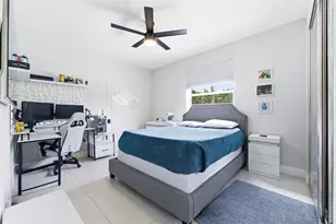 573 Cocoplum Dr Dr E, Jupiter, FL 33458 - Photo 19