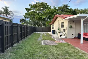 6940 Plantation Rd, Plantation, FL 33317 - Photo 7
