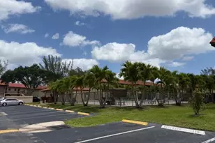 21906 Lake Forest Cir, Boca Raton, FL 33433 - Photo 19