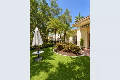 974 Mill Creek Drive, Palm Beach Gardens, FL 33410 - Photo 13