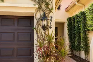 974 Mill Creek Dr, Palm Beach Gardens, FL 33410 - Photo 3