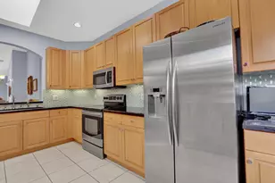 9531 Crescent View Dr N, Boynton Beach, FL 33437 - Photo 9