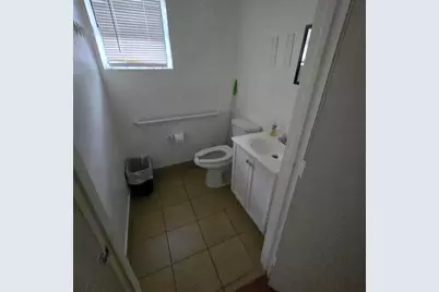 245 NW 27th Avenue, Fort Lauderdale, FL 33311 - Photo 5