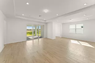 10032 SW Carnelian St, Port Saint Lucie, FL 34987 - Photo 9