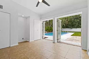 214 Seville Rd, West Palm Beach, FL 33405 - Photo 17