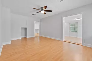 214 Seville Rd, West Palm Beach, FL 33405 - Photo 5