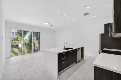 1044 NE 18th Avenue #203, Fort Lauderdale, FL 33304 - Photo 3