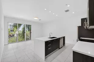 1044 NE 18th Ave, Fort Lauderdale, FL 33304 - Photo 3