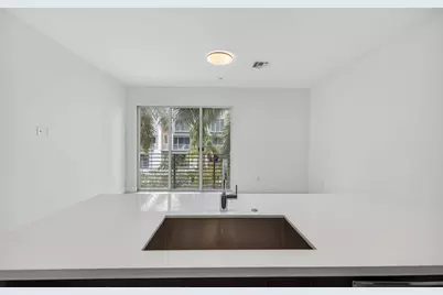 1044 NE 18th Avenue #203, Fort Lauderdale, FL 33304 - Photo 21
