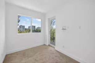 1044 NE 18th Ave, Fort Lauderdale, FL 33304 - Photo 25
