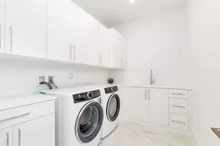 1180 Bimini Ln, Singer Island, FL 33404 - Photo 29