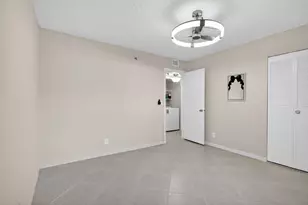 7770 Tahiti Ln, Lake Worth, FL 33467 - Photo 15