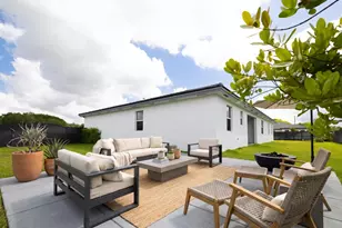 16910 SW 288th Ter, Homestead, FL 33030 - Photo 3