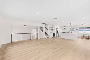 3905 Flag Dr, Palm Beach Gardens, FL 33410 - Photo 9