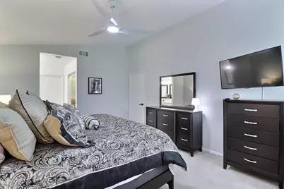 2514 Bedford Mews Drive, Wellington, FL 33414 - Photo 17