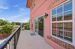 670 Tennis Club Dr, Fort Lauderdale, FL 33311 - Photo 13