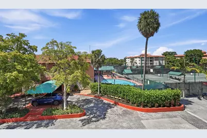 670 Tennis Club Drive #303, Fort Lauderdale, FL 33311 - Photo 15
