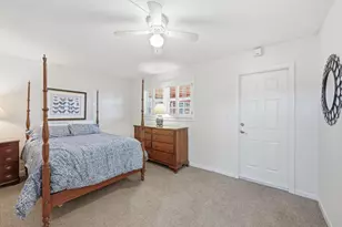 670 Tennis Club Dr, Fort Lauderdale, FL 33311 - Photo 5