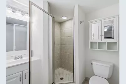 670 Tennis Club Drive #303, Fort Lauderdale, FL 33311 - Photo 7