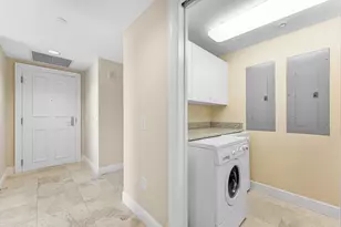 6000 Island Blvd, Aventura, FL 33160 - Photo 13