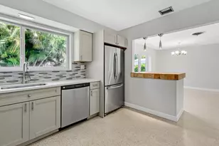 1911 NE 27th St, Lighthouse Point, FL 33064 - Photo 9