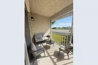 1516 SE Royal Green Circle #202, Port Saint Lucie, FL 34952 - Photo 13